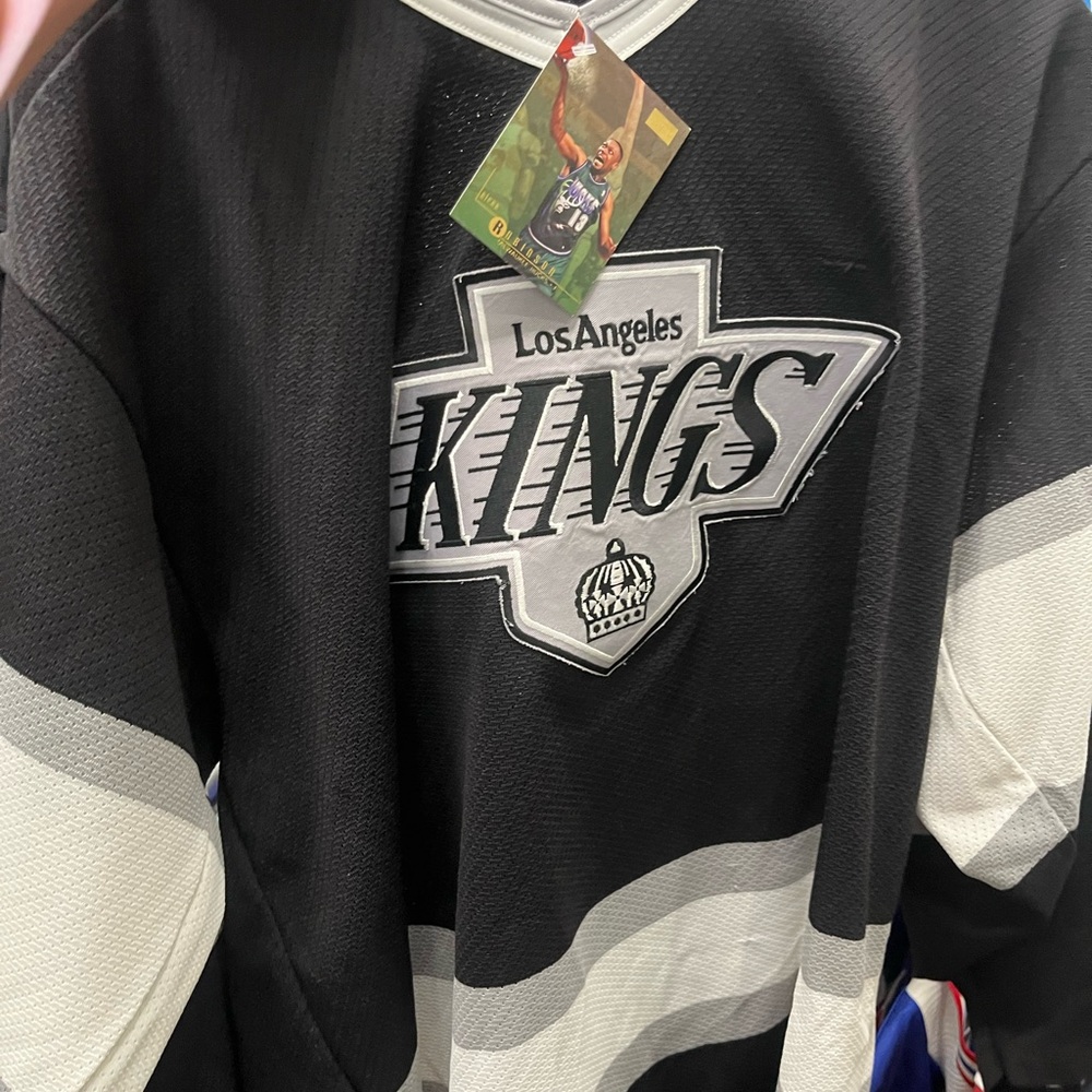 Los Angeles Kings Black and Gray Sweater